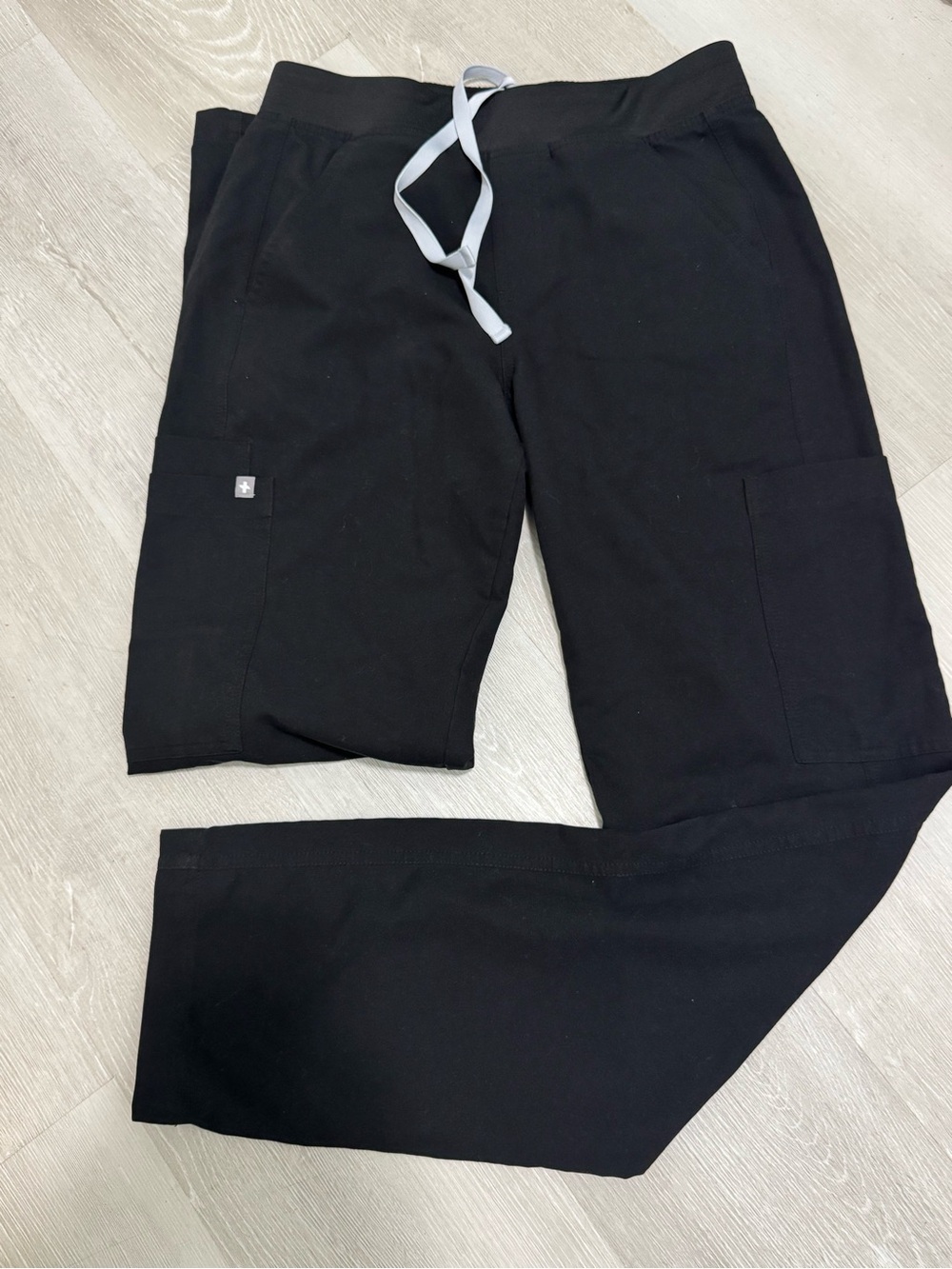 Figs Men's Black  Cargo Pants with Contrast Drawstring